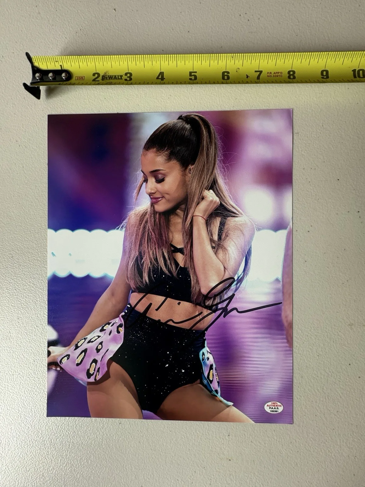 Ariana Grande Signed Autographed Super Sexy Hot 8x10 Color Photo PAAS COA 391, изображение 2