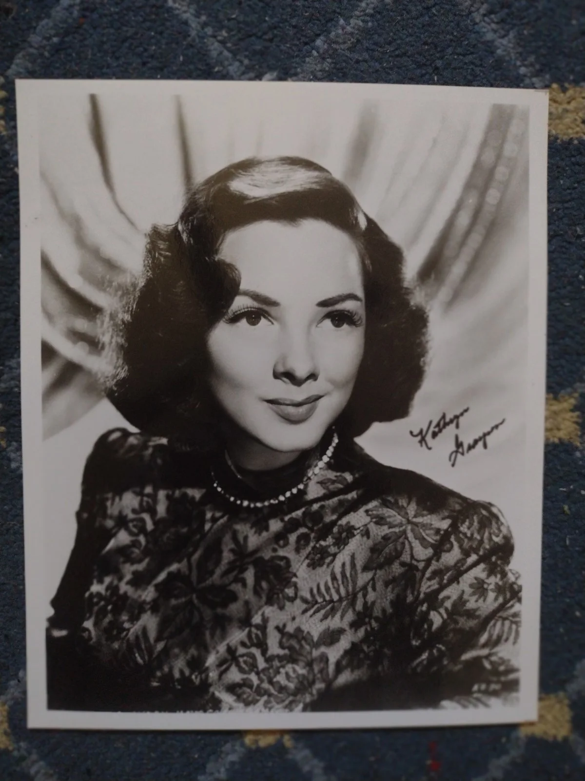 4 Autographed Photos Joan Fontaine Kathryn Grayson Deborah Kerr Dorathy Lamour, изображение 5