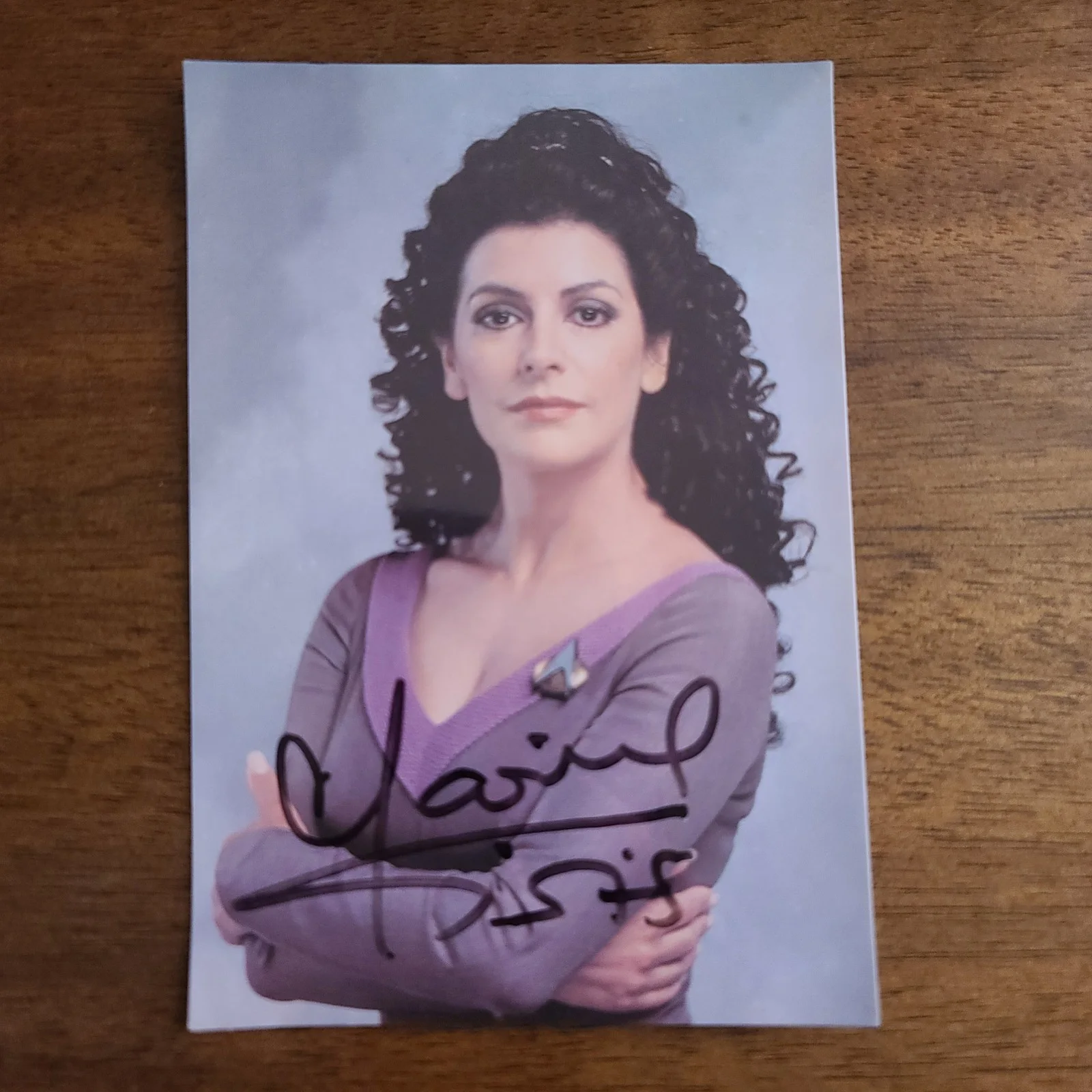 Marina Sirtis — Marina Sirtis "Deanna Troi" Signed Star Trek The Next Generation 4x6 Postcard