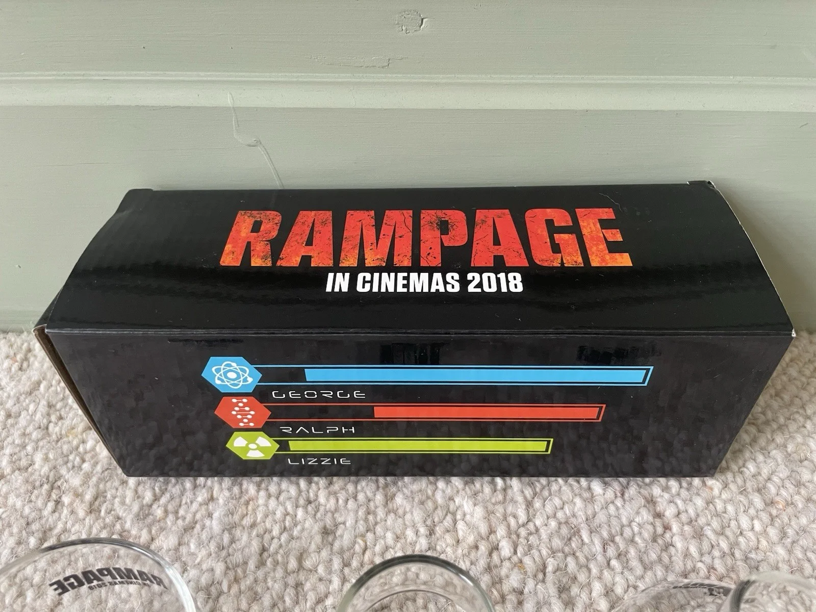 Rampage Movie Film Memorabilia 3 Beakers Science George Ralph Lizzie Specimens, изображение 2