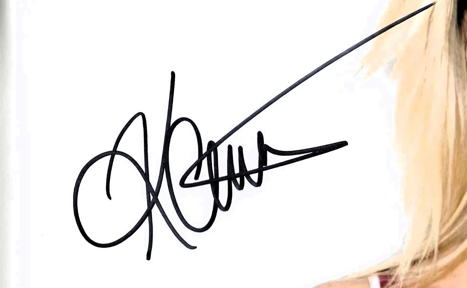 Kaley Cuoco — KALEY CUOCO Signed 12 X 8 BIG BANG THEORY with coa STRIKING PICTURE, image 2