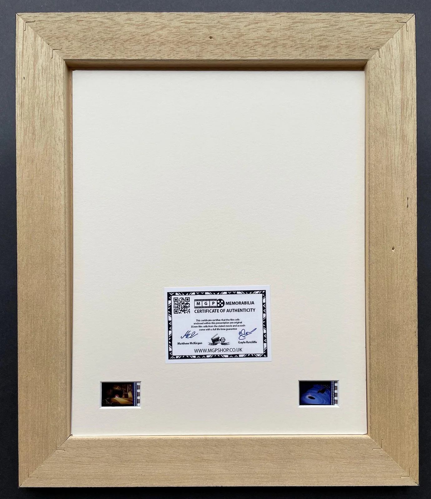 The Little Mermaid Original 35mm Film Cells set within Quality Wood Frame + COA, изображение 3