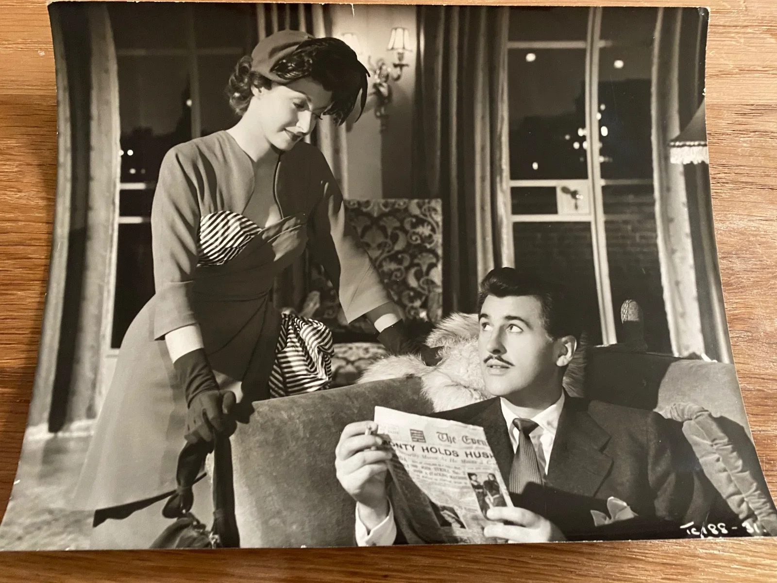 SIX ORIGINAL FILM STILLS FROM ADAM AND EVELYNE 1949 *STEWART GRANGER, изображение 5