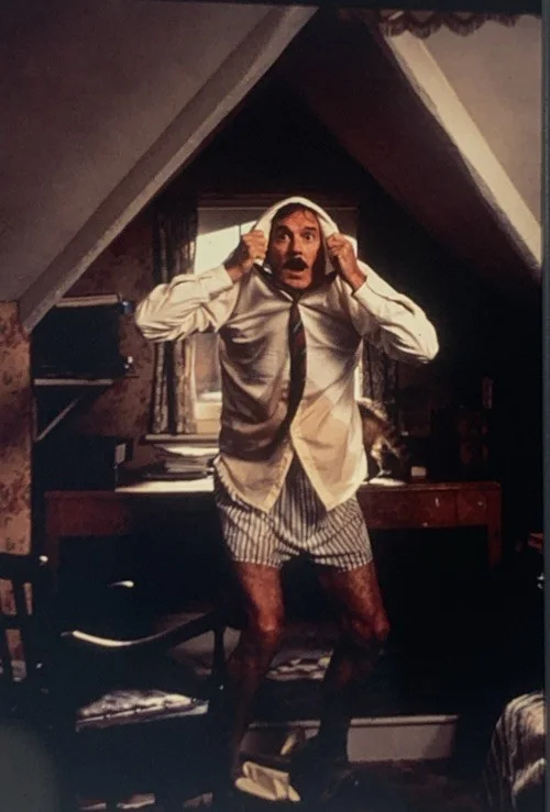 FIERCE CREATURES Kevin Kline John Cleese 1997 35mm Publicity Slides x2, image 2