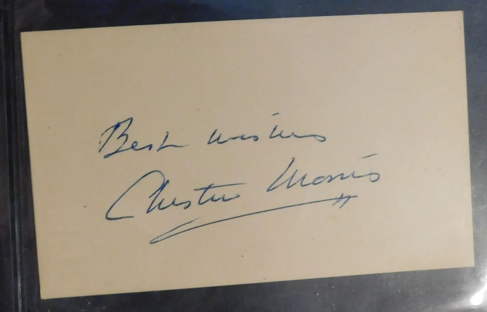 Robert Mitchum — Robert Mitchum, Charlton Heston & Chester Morris signed index cards - 3 Legends, image 3
