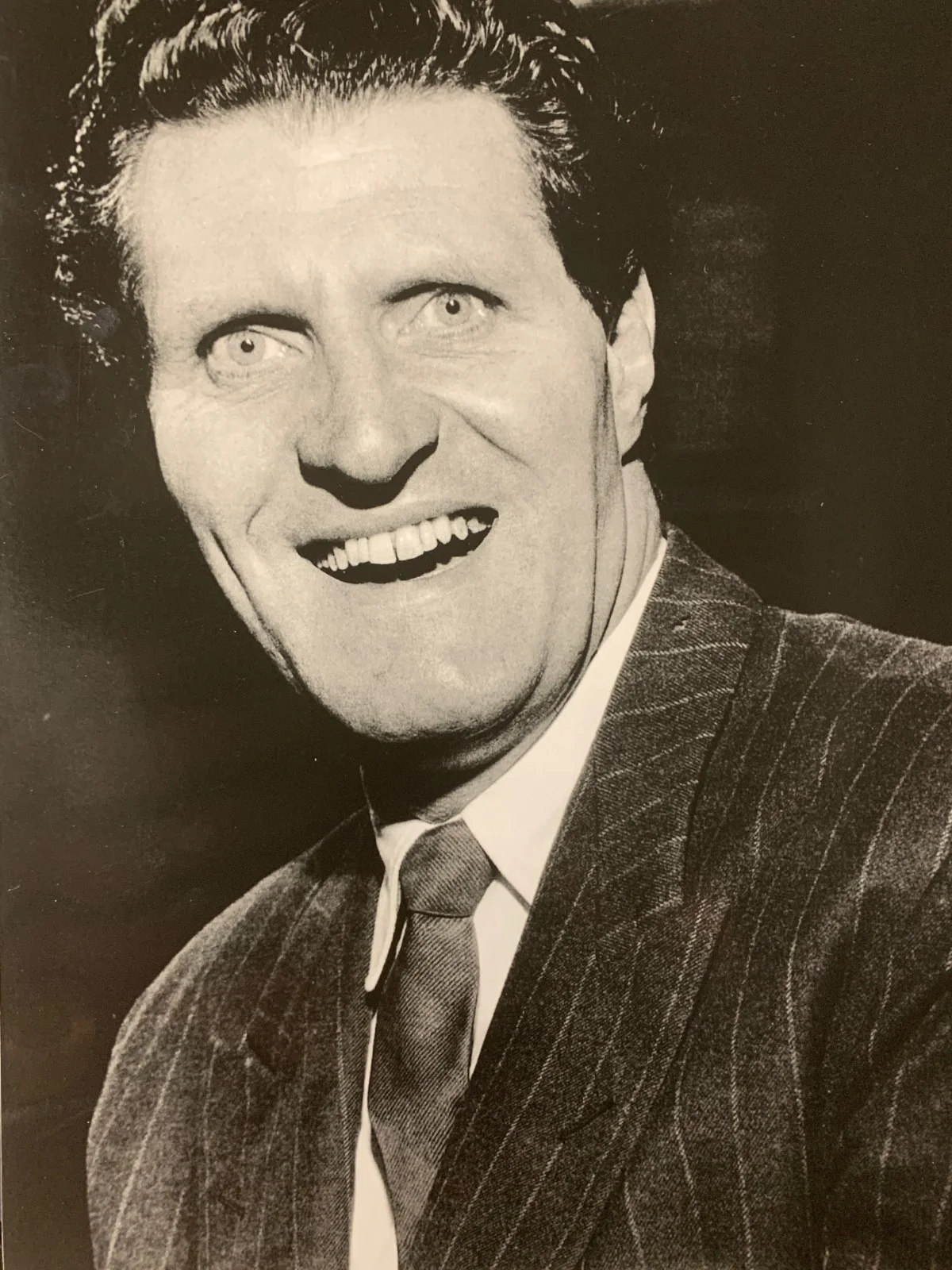 Tommy Cooper 8x10 Photo – Classic British Comedian Portrait – Vintage Style, изображение 2