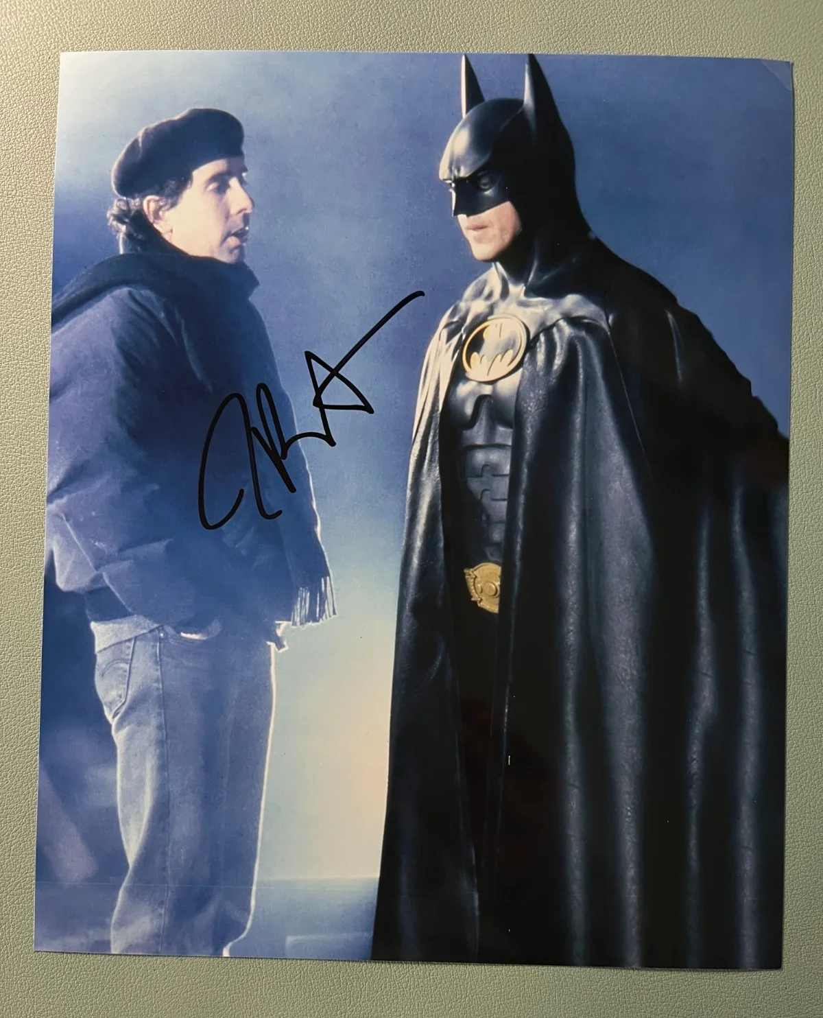 TIM BURTON — Tim Burton Signed•RARE Candid Directing Keaton•*BATMAN*• Piece of the Past COA, изображение 3