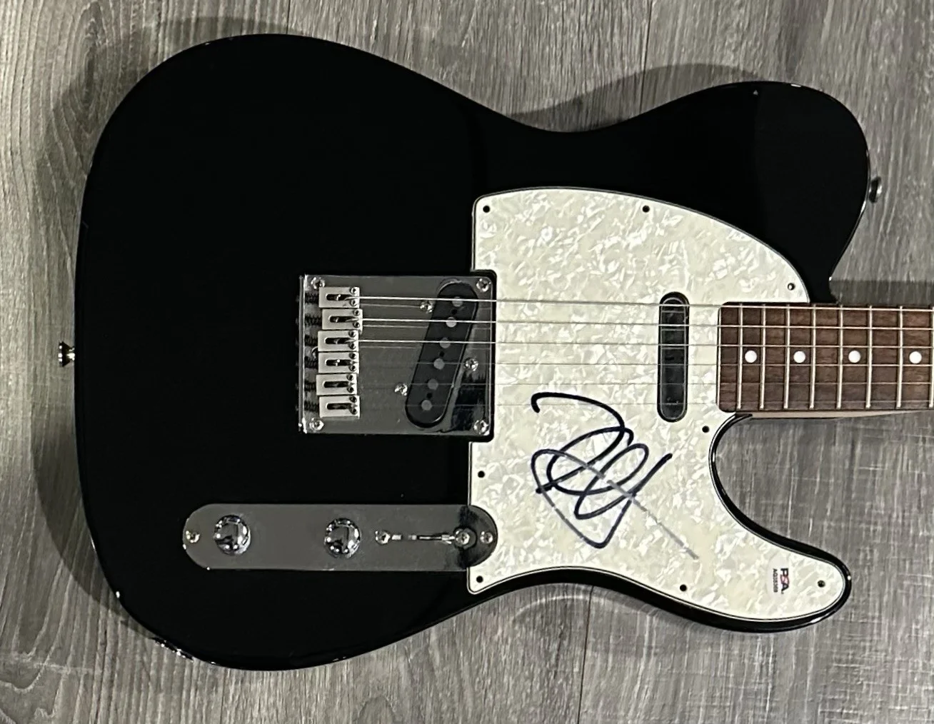 Metallica Signed Guitar Kirk Hammett Autographed Guitar (Lars Hetfield) PSA DNA, изображение 3