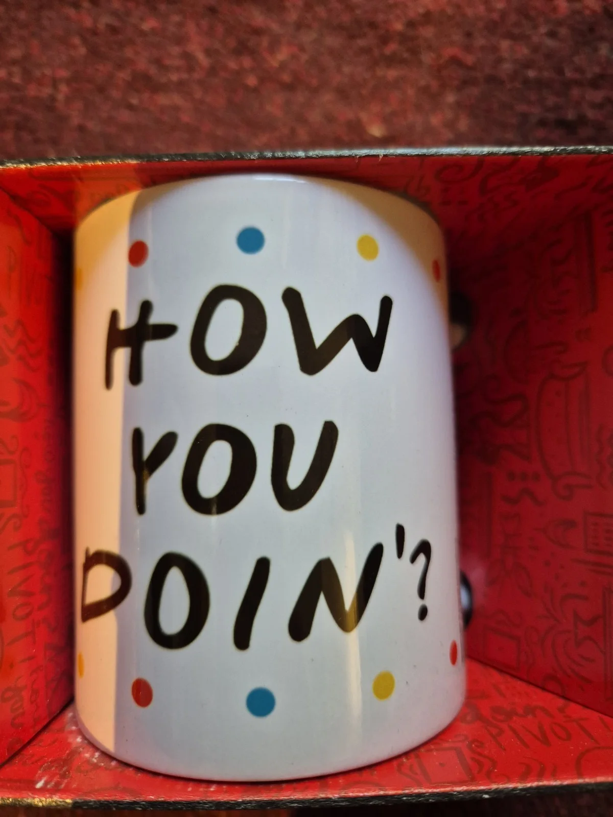 F.R.I.E.N.D.S "How You Doin'? Mug, image 2