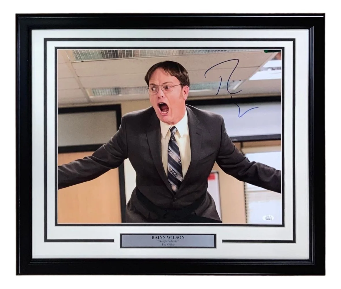 Rainn Wilson — Rainn Wilson Signed Framed 16x20 The Office Dwight Schrute Manager Photo JSA