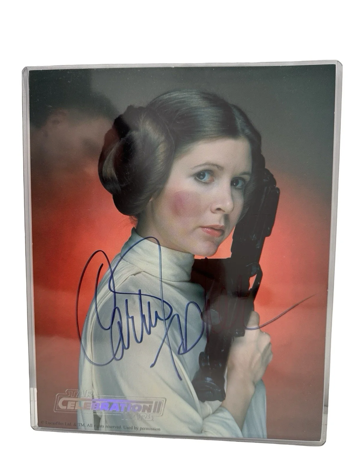 Carrie Fisher — Carrie Fisher Signed Star Wars Princess Leia Celebration II 8x10 Blaster COA/LOA, изображение 5