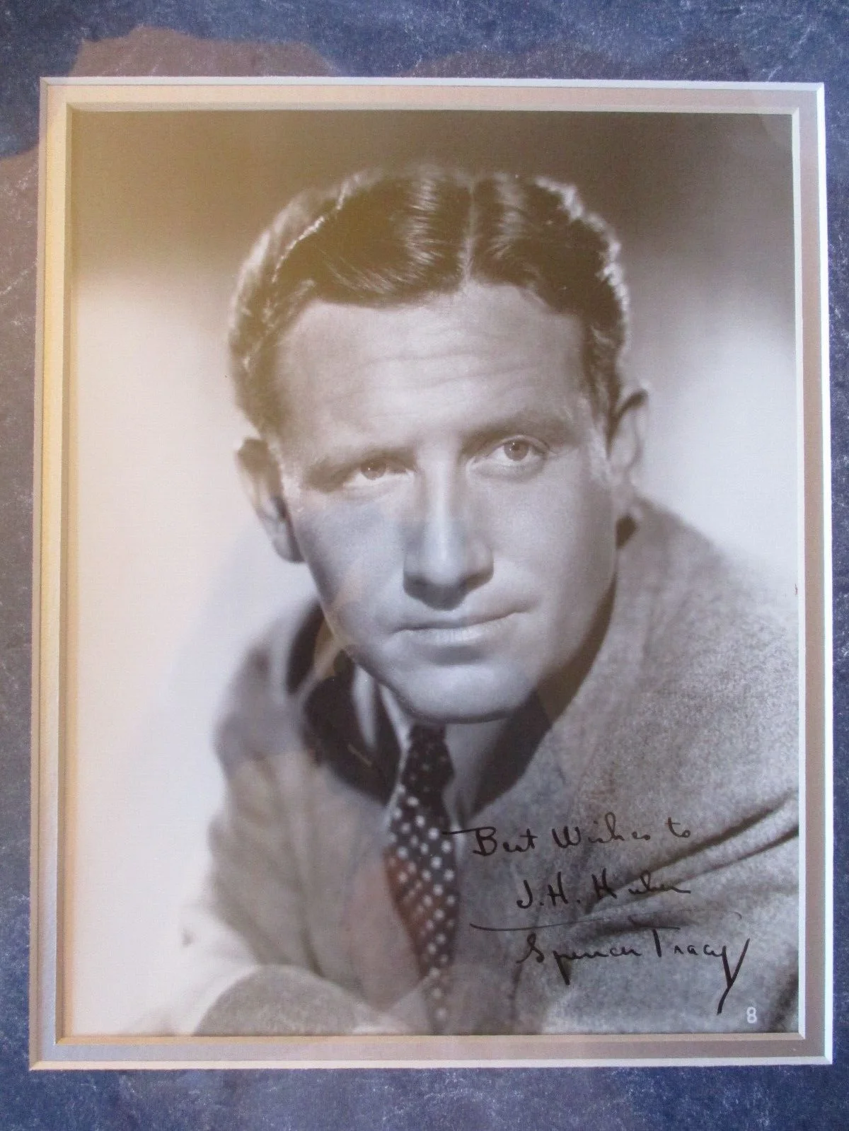 SPENCER TRACY — SPENCER TRACY Original Vintage 1930s SIGNED AUTOGRAPHED Framed Portrait Photo, image 2