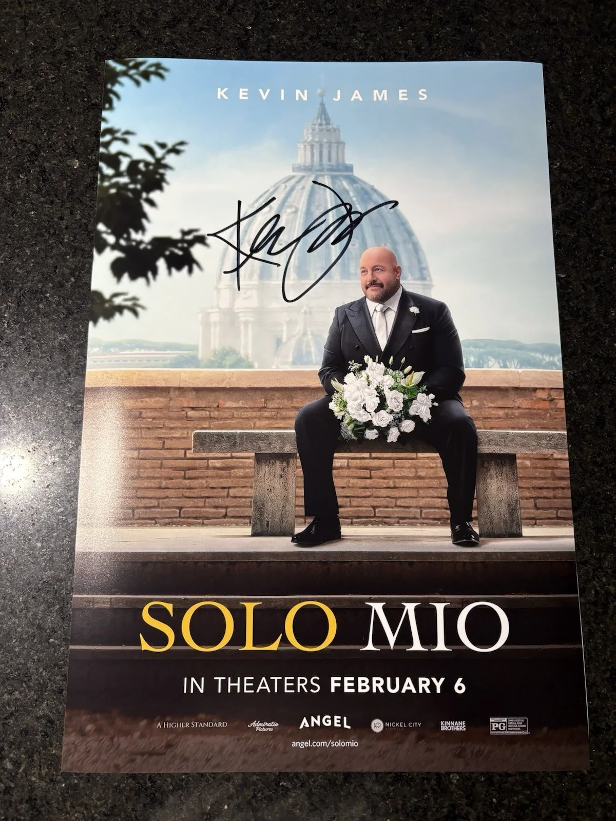 Kevin James — Kevin James Signed Autographed Solo Mio 12x18 Official Movie Poster Cover NEW, изображение 2