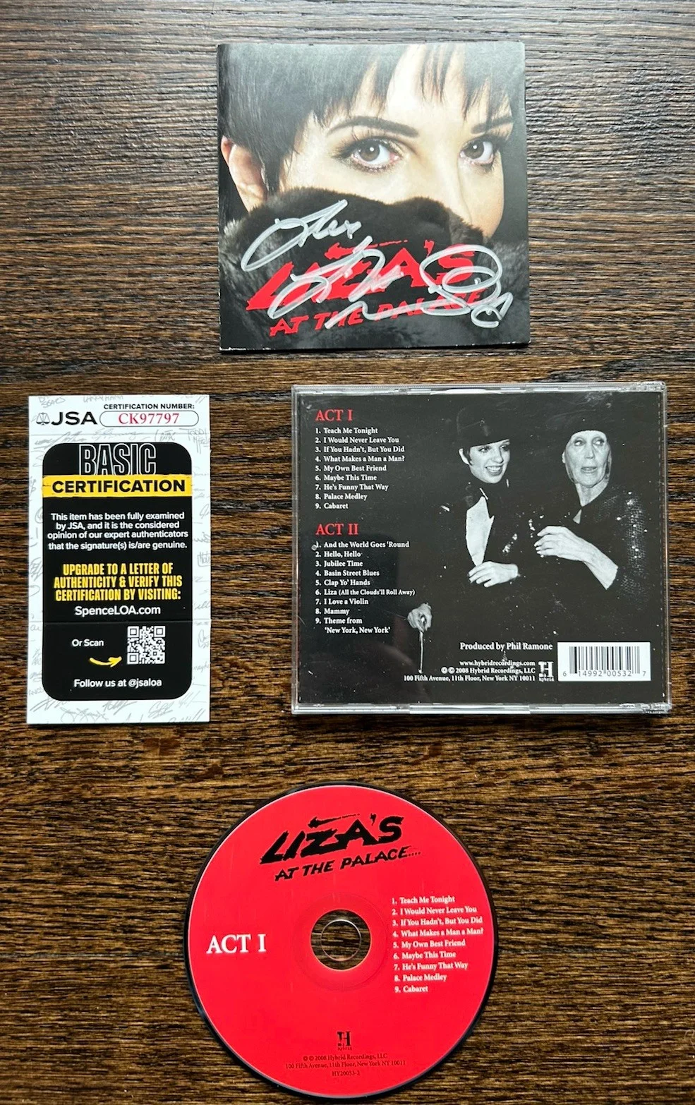 Liza Minnelli autographed CD Liza's at the Palace JSA COA, изображение 2