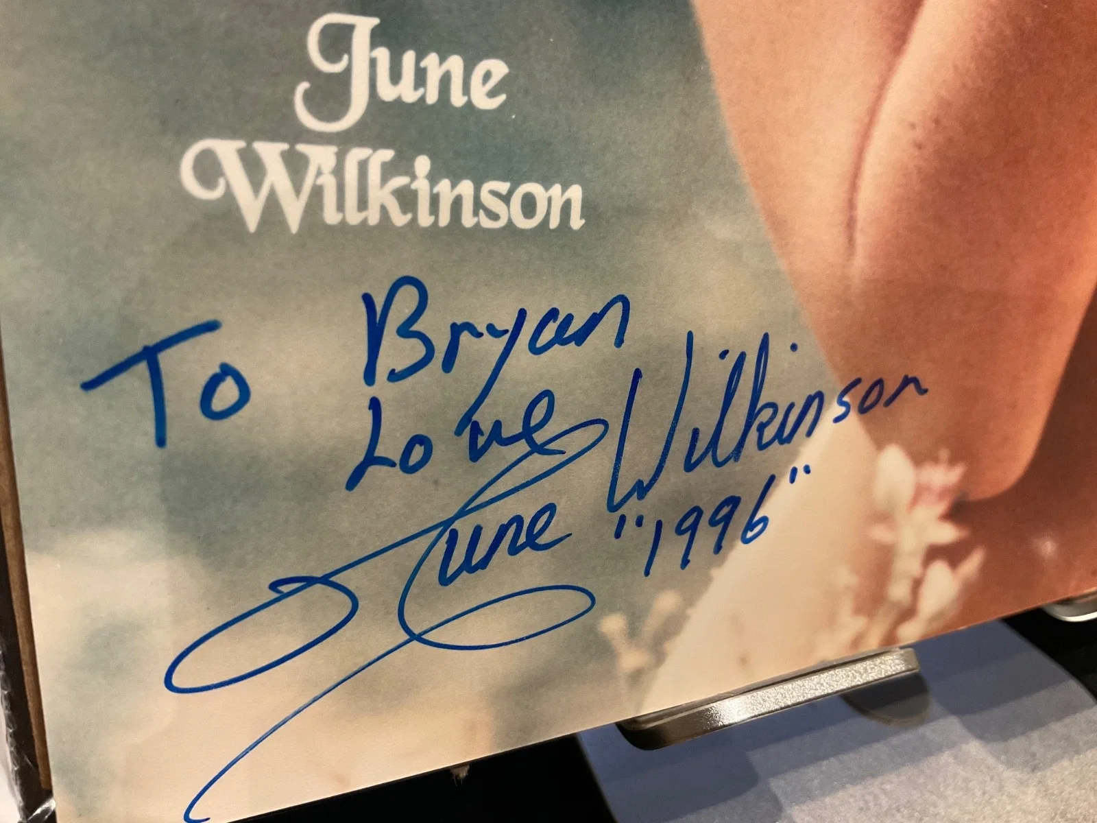 June Wilkinson — June Wilkinson Autographed Sexy 8x10 Color Photo Playboy Playmate, изображение 2