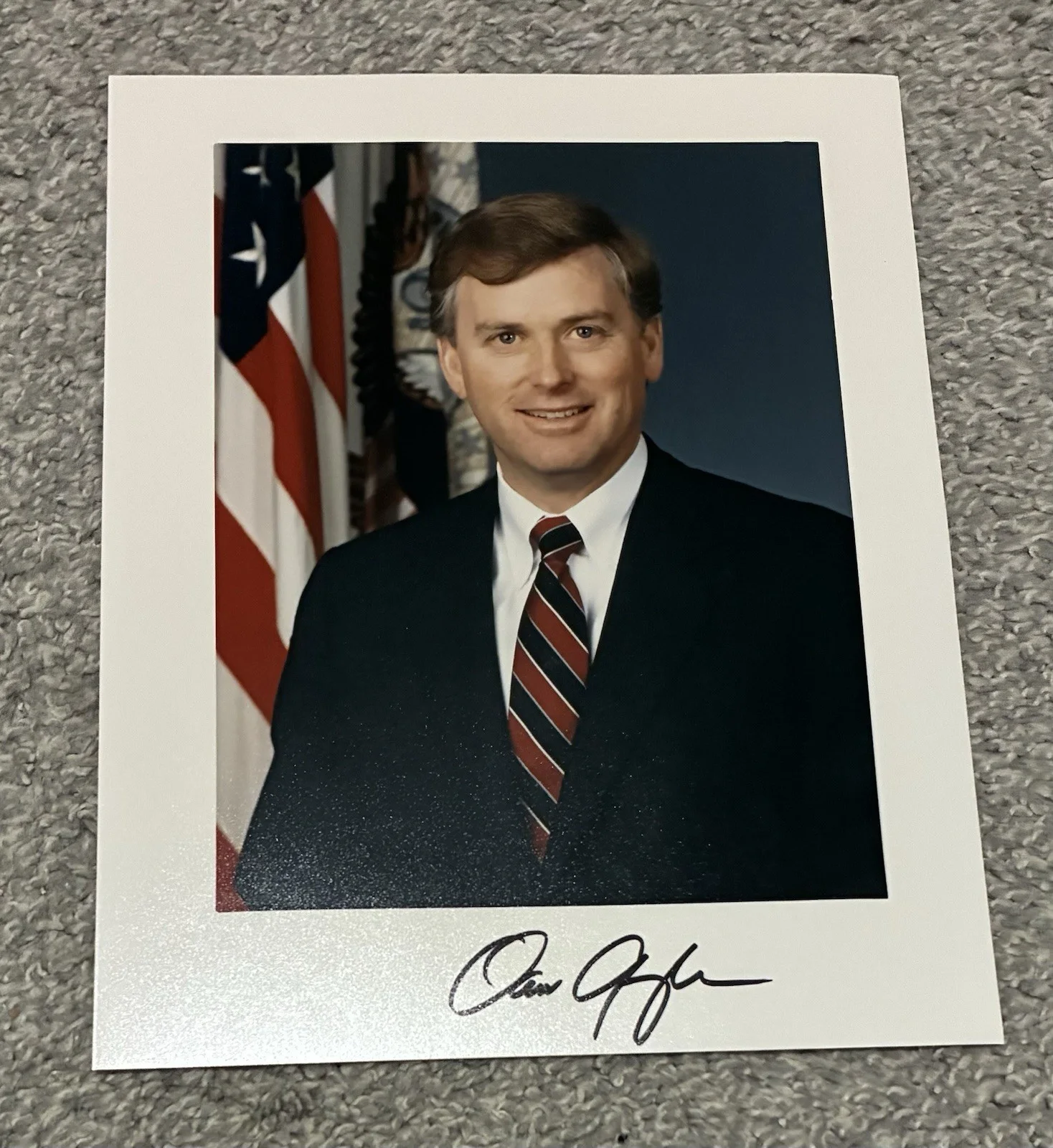 DAN QUAYLE — DAN QUAYLE Signed Autograph 8x10 Photo GEORGE BUSH 44TH VICE PRESIDENT