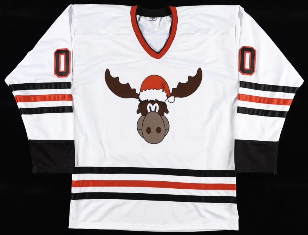 Christmas Vacation — Christmas Vacation Chevy Chase Autographed Signed White Jersey Beckett COA XL, изображение 3