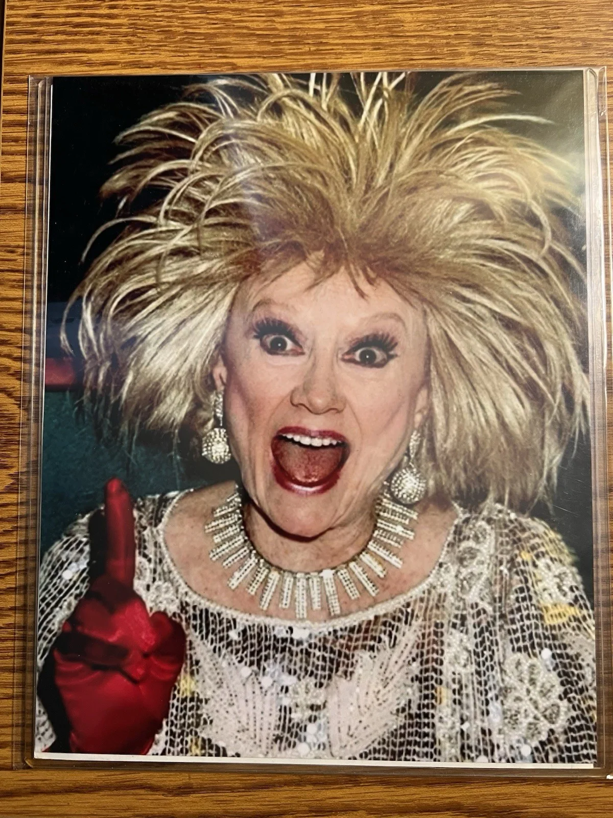 PHYLISS DILLER BECKETT CERTIFIED SIGNED CUT WITH (2) 8x10 PHOTOS 1000% AUTHENTIC, изображение 3