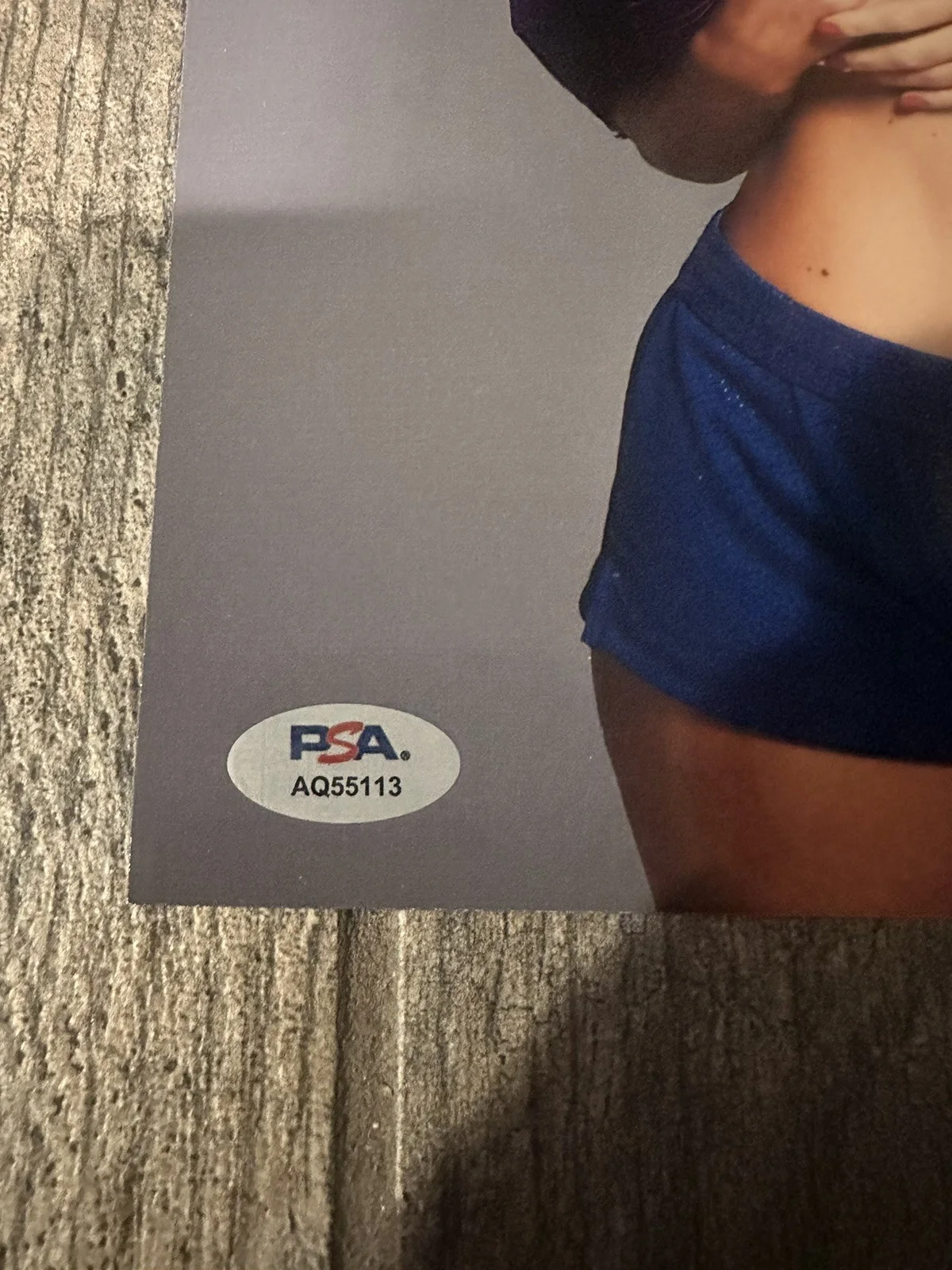 OVERTIME MEGAN EUGENIO SIGNED 8X10 PHOTO PSA/DNA COA AUTOGRAPHED INFLUENCER, изображение 2