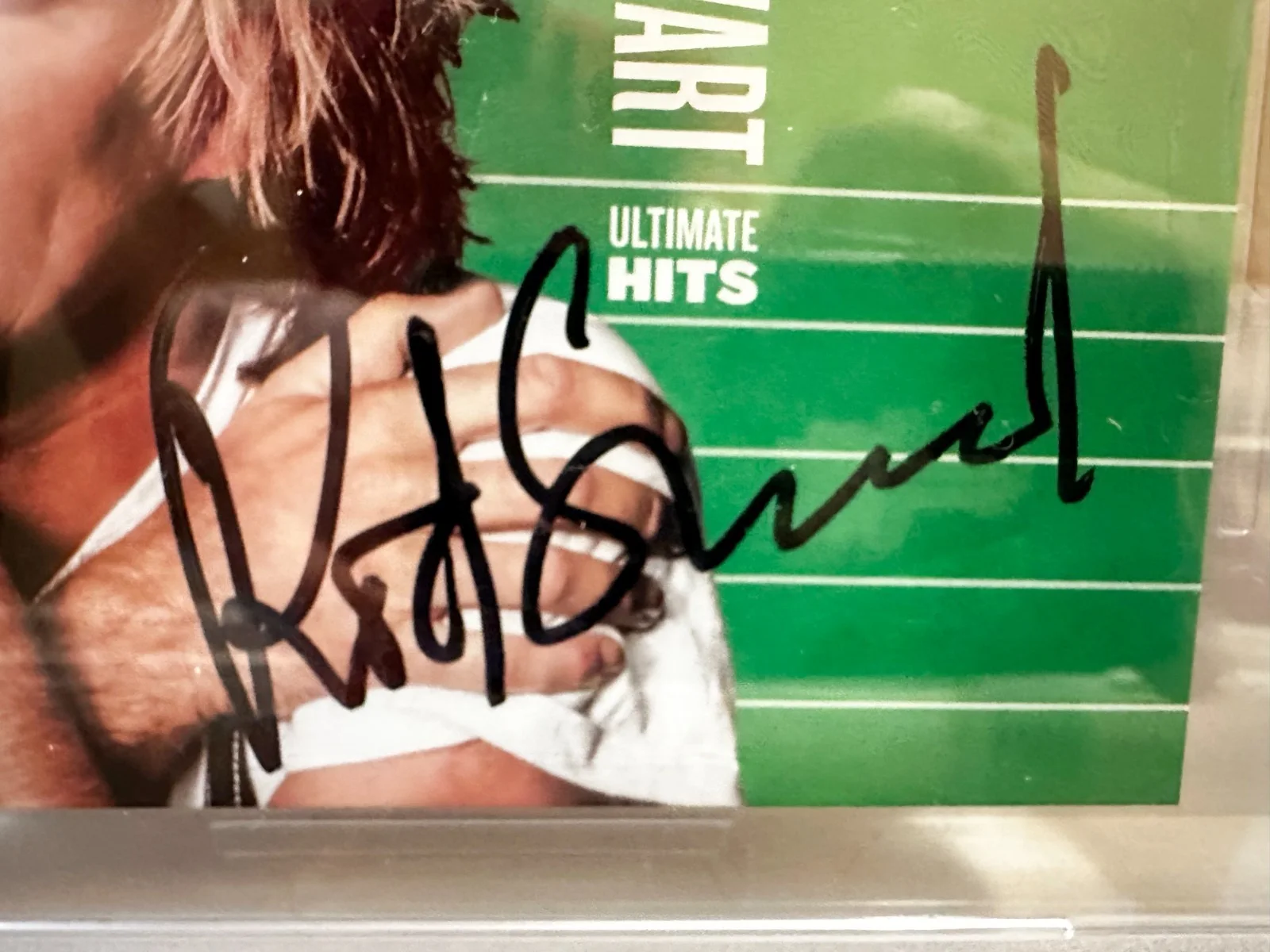 SIGNED Rod Stewart Ultimate Hits Signed Postcard PSA DNA COA FULL SIGNATURE, изображение 2