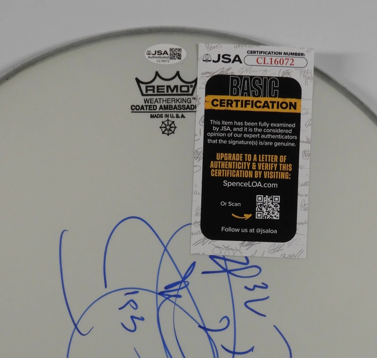 Aretha Franklin JSA Autograph Signed Drum Head 14", image 3