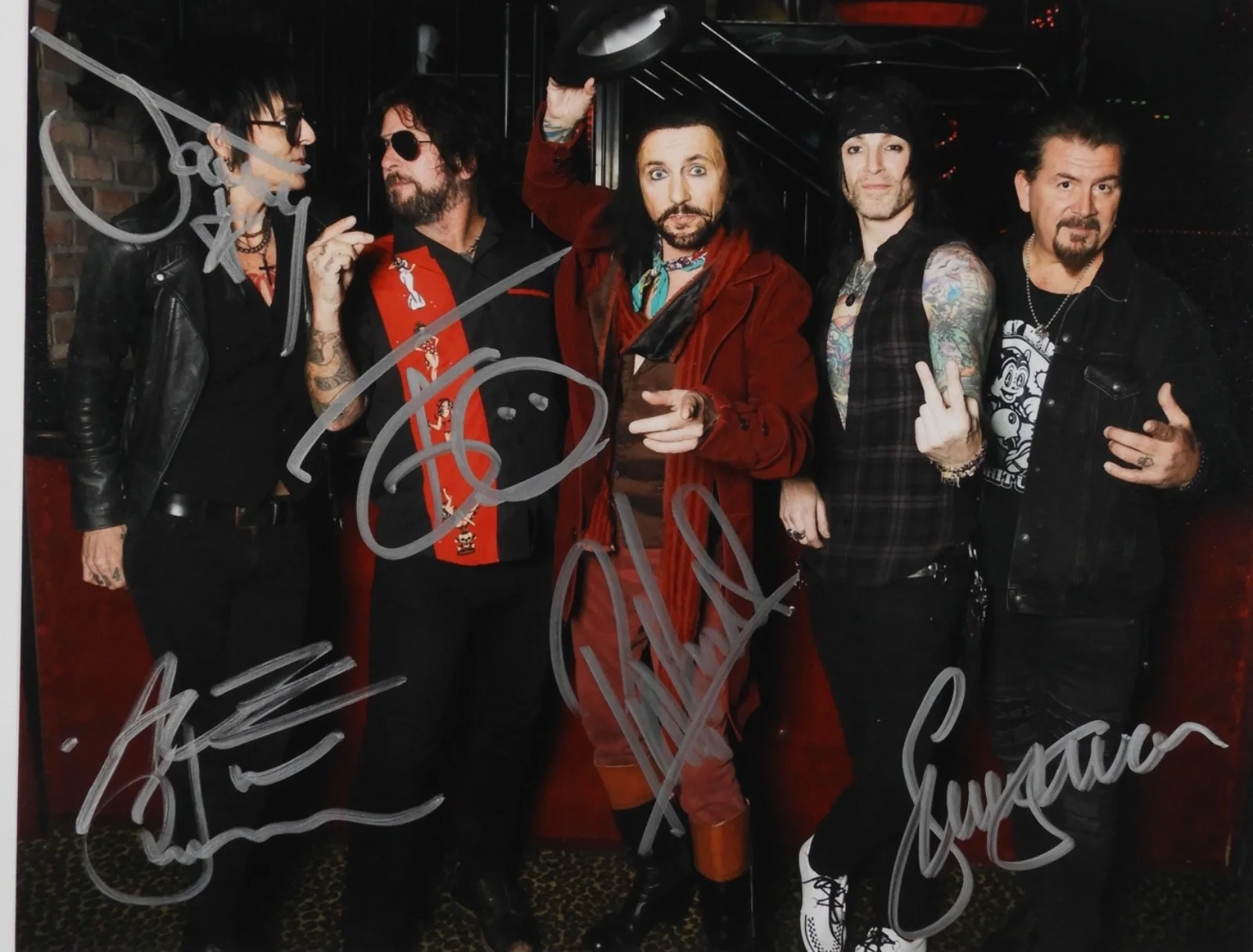 L.A. Guns JSA Signed Autograph 8 x 10 photo, image 2