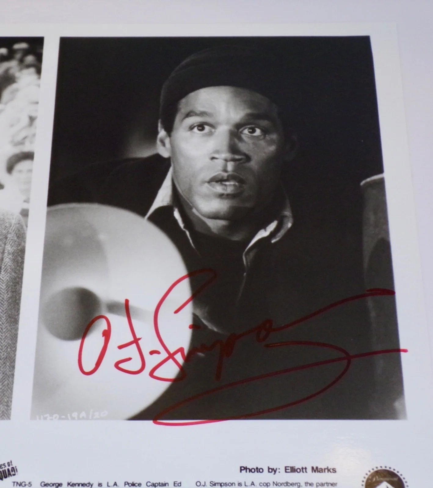 George Kennedy, Orenthal James Simpson The Juice — Rare NAKED GUN George Kennedy & O.J. Simpson SIGNED 8x10 Photo BAS Letter COA OJ, изображение 4
