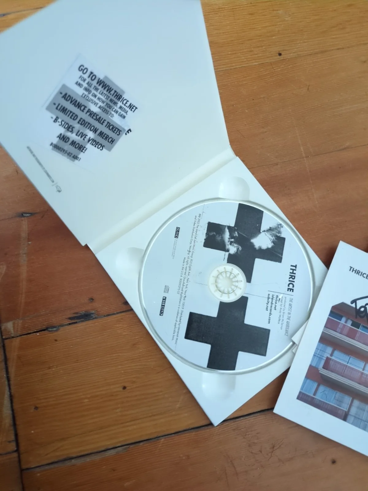Thrice The Artist In The Ambulance Signed Cd Inserts Autographed, image 3