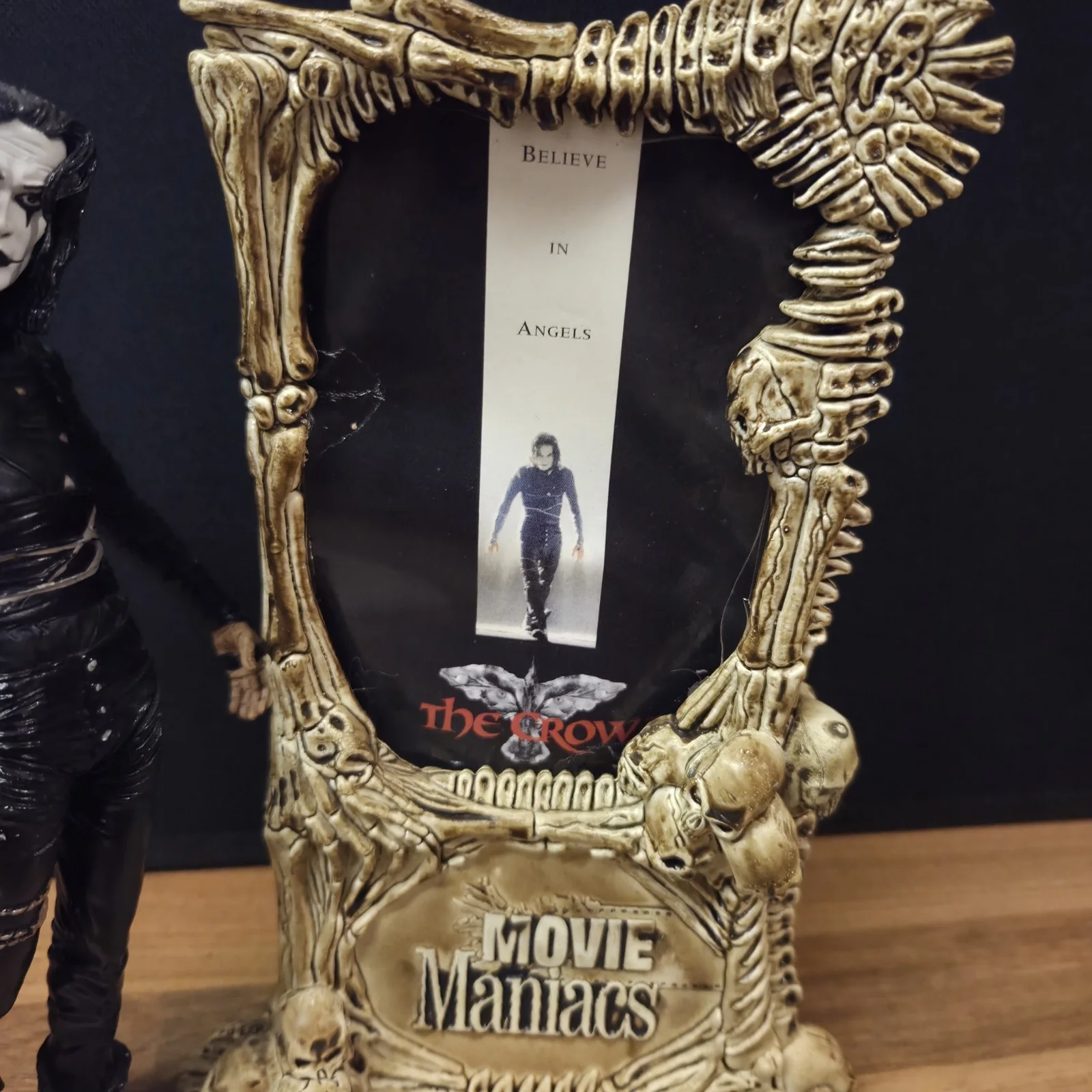 McFarlane Toys 1999 Movie Maniacs The Crow Action Figure, изображение 2