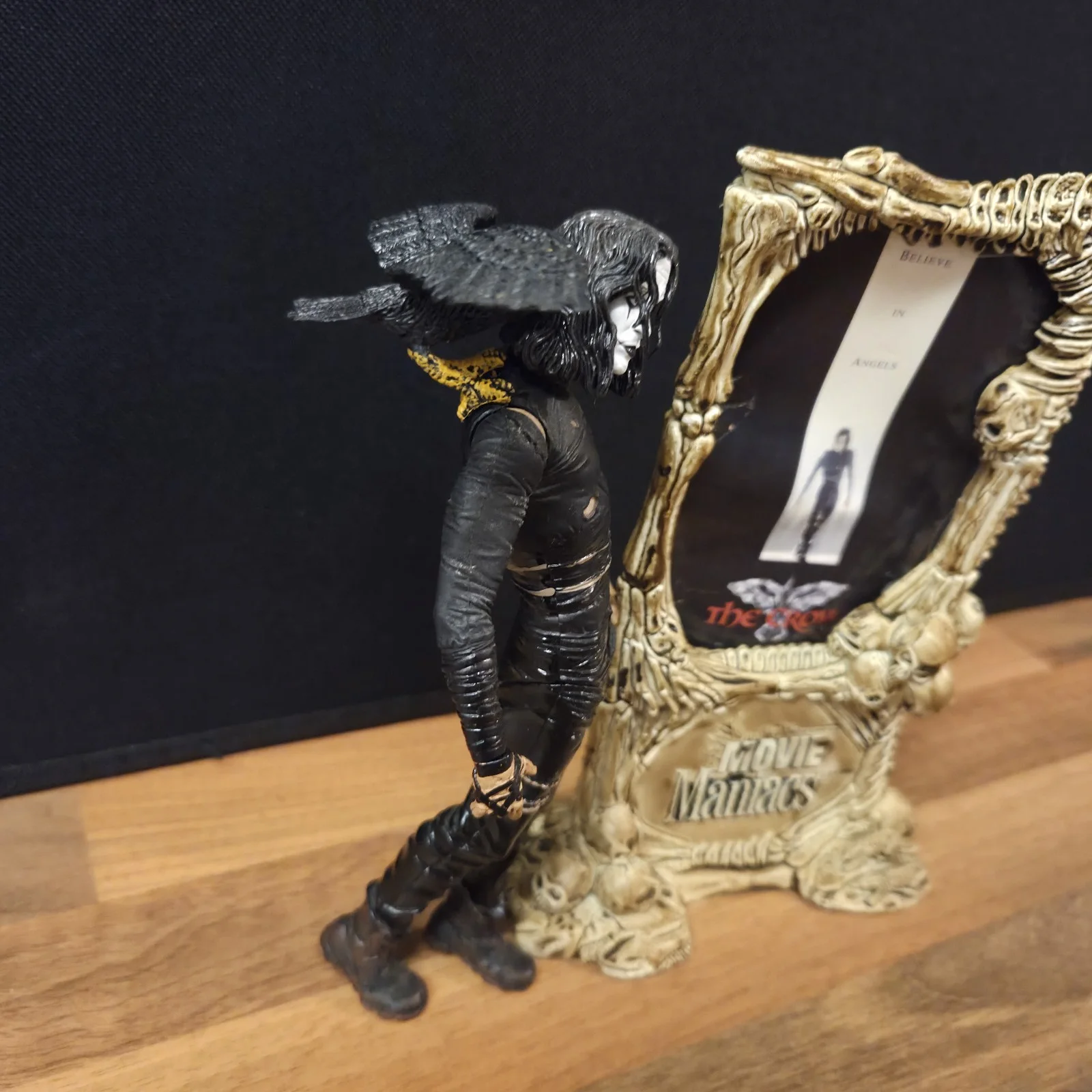 McFarlane Toys 1999 Movie Maniacs The Crow Action Figure, изображение 5