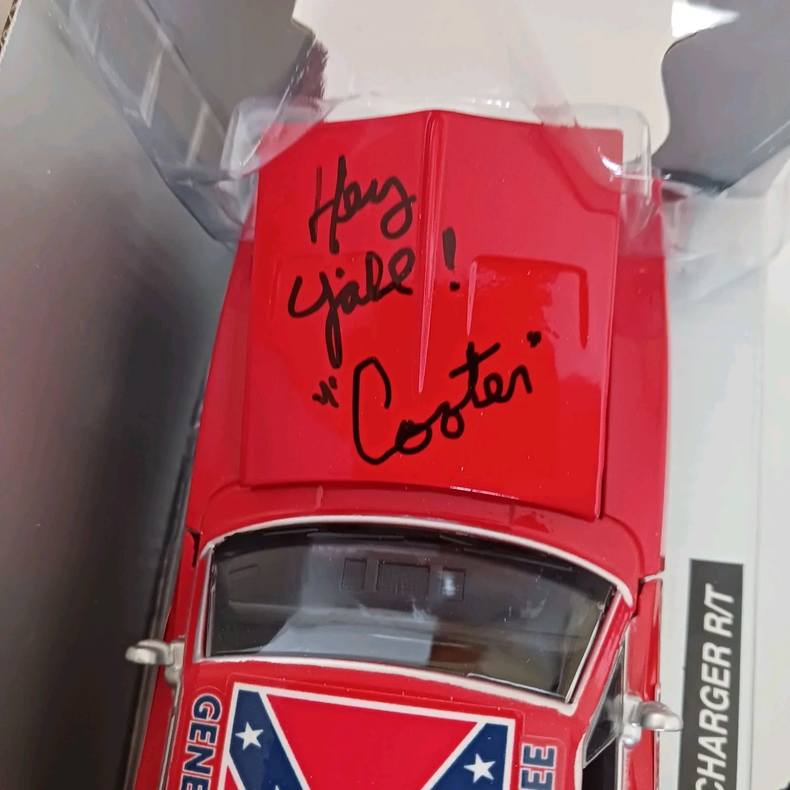 ben jones cooter — BEN JONES AUTOGRAPH SIGNED EXCLUSIVE DUKES OF HAZZARD 1969 GENERAL LEE CAR 1:25, изображение 3
