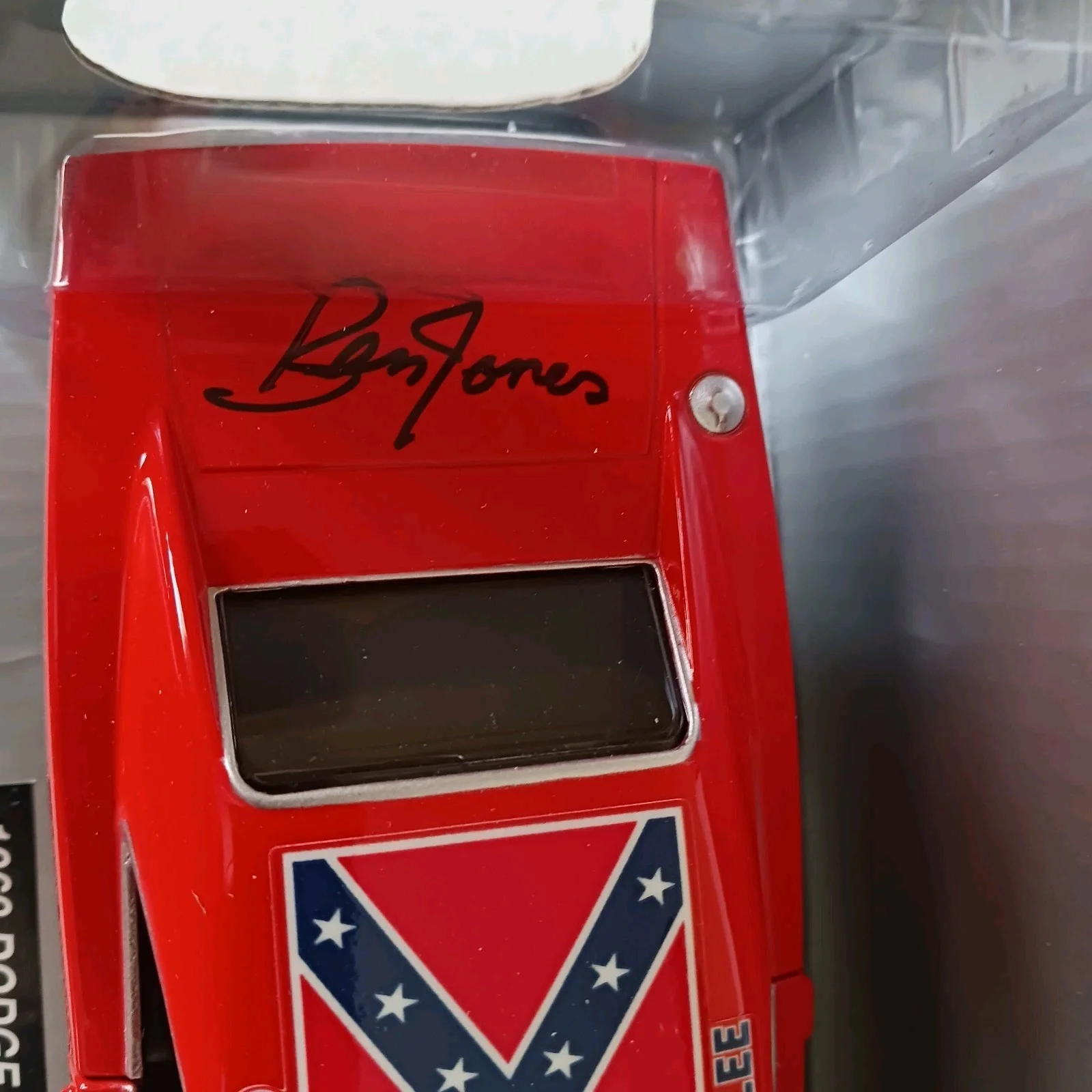 ben jones cooter — BEN JONES AUTOGRAPH SIGNED EXCLUSIVE DUKES OF HAZZARD 1969 GENERAL LEE CAR 1:25, изображение 4