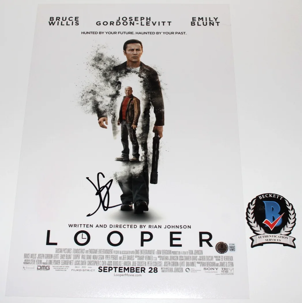 JOSEPH GORDON-LEVITT SIGNED 'LOOPER' 12x18 MOVIE POSTER BAS BECKETT BAS COA, image 2