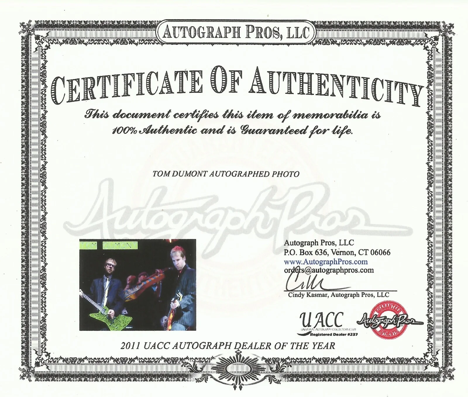 Tom Dumount No Doubt Signed Autograph GA Authenticated 8x10 Photo, image 4