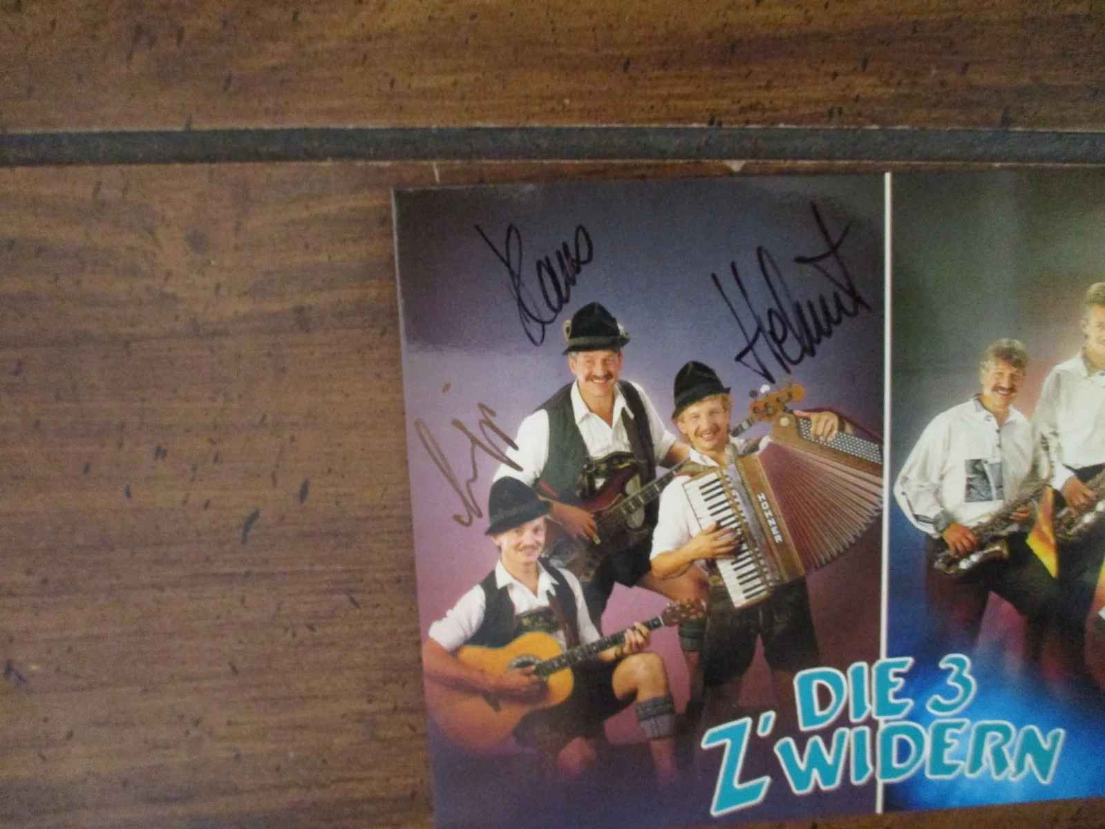 HANS SCHUSTER(Die 3 Z'Widern)/Luggi Graspointner)Signed 6 x4 Color Photo/Card, изображение 2