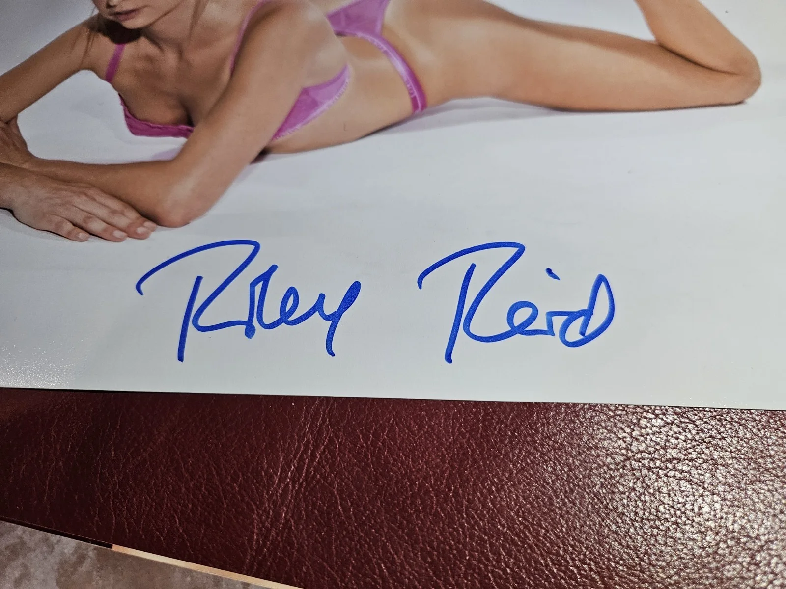Riley Reid — Riley Reid Signed 8x10 Photo Adult Star Autographed COA, изображение 2