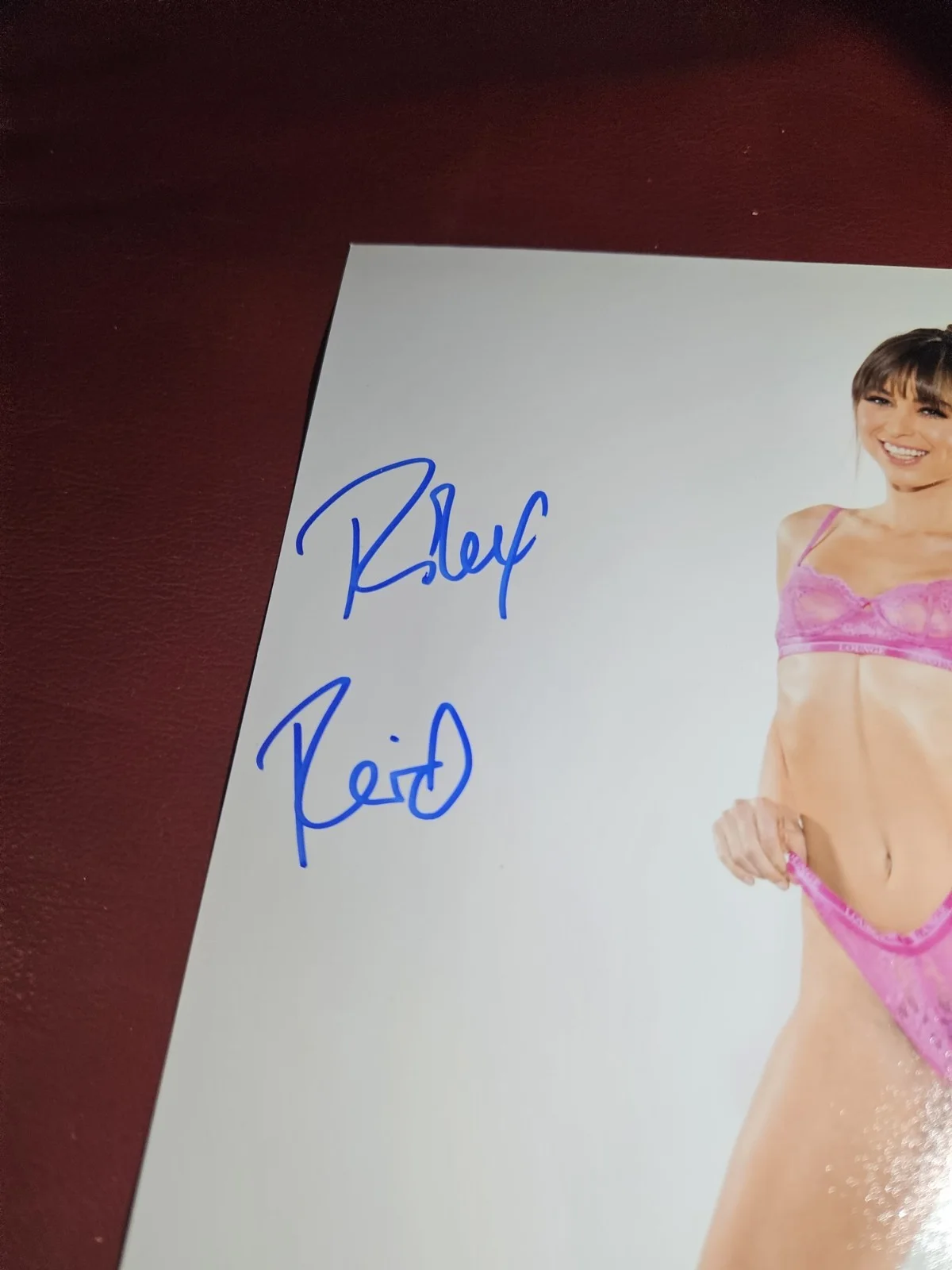 Riley Reid — Riley Reid Signed 8x10 Photo Adult Star Autographed COA, изображение 2