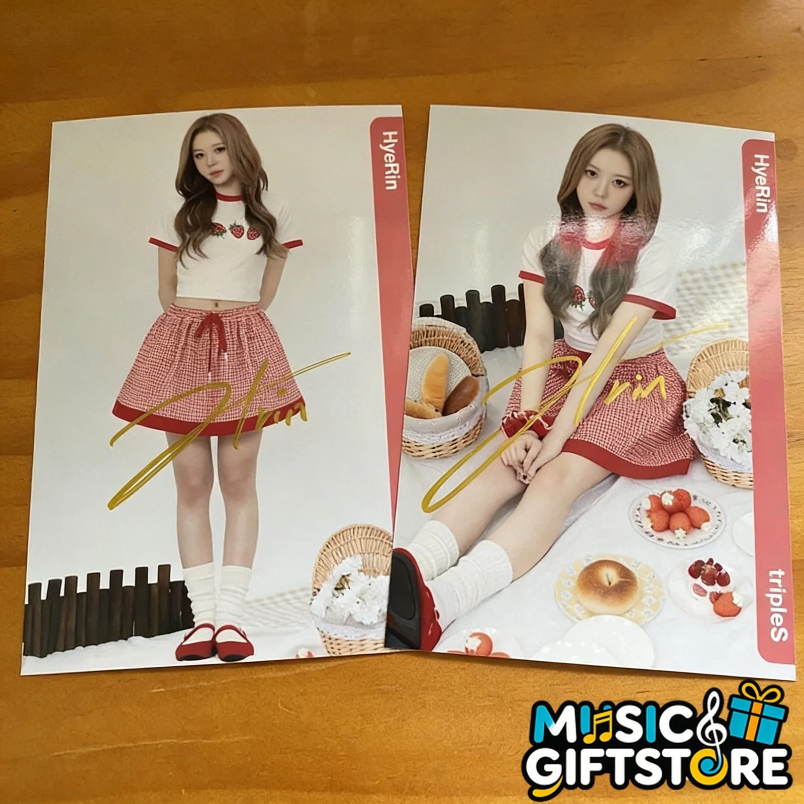 tripleS Hyerin Autographed Signed Photo Picture K-POP 4*6 2025B #MUGS, image 2