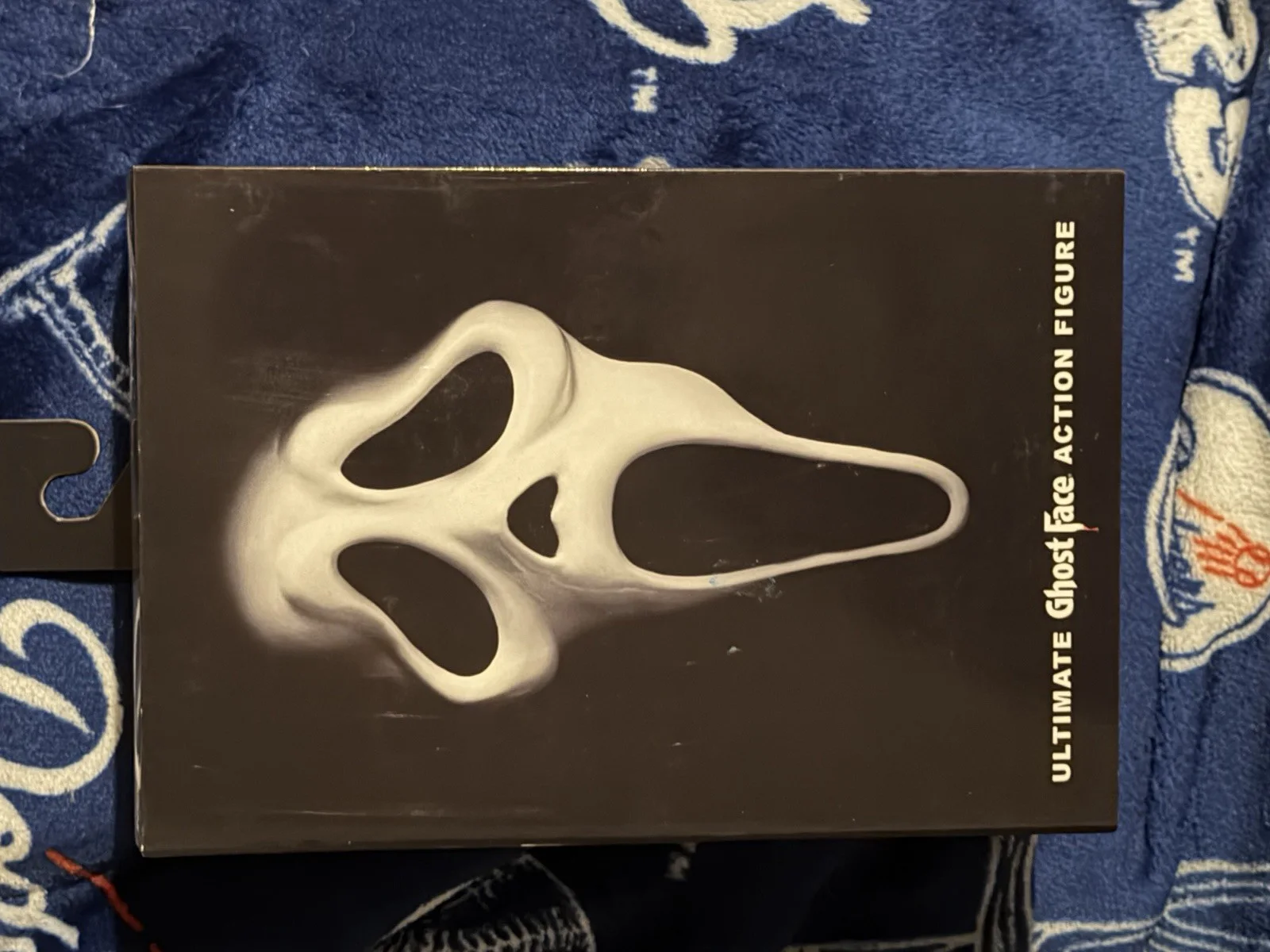 Neca Ghostface Ultimate Signed Matthew Lillard, Skeet Ulrich, Roger Jackson, image 2