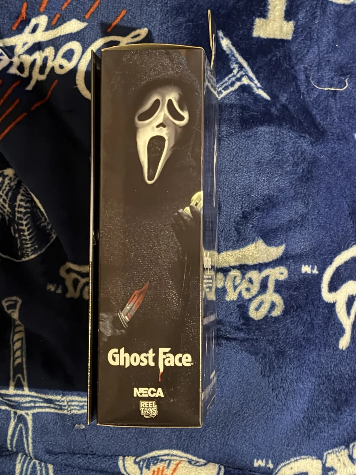 Neca Ghostface Ultimate Signed Matthew Lillard, Skeet Ulrich, Roger Jackson, image 3
