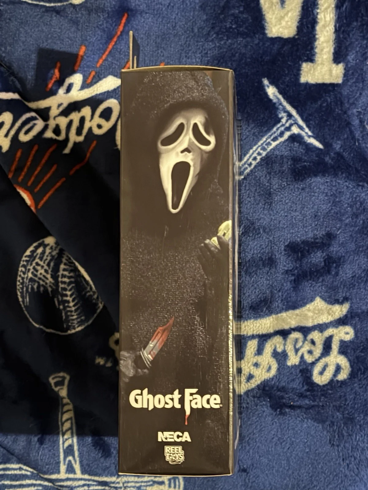 Neca Ghostface Ultimate Signed Matthew Lillard, Skeet Ulrich, Roger Jackson, image 5