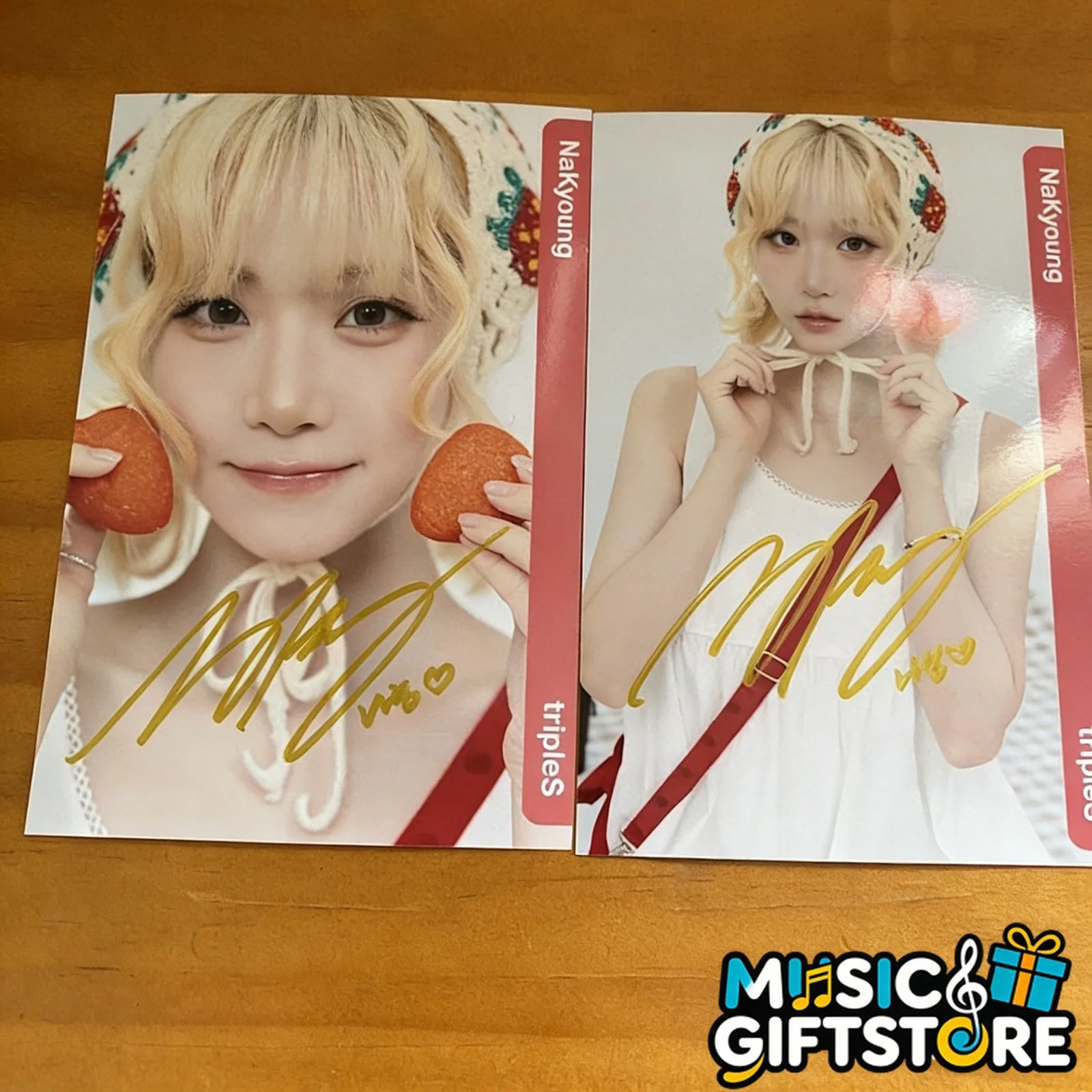 tripleS Nakyoung Autographed Signed Photo Picture K-POP 4*6 2025B #MUGS, image 2