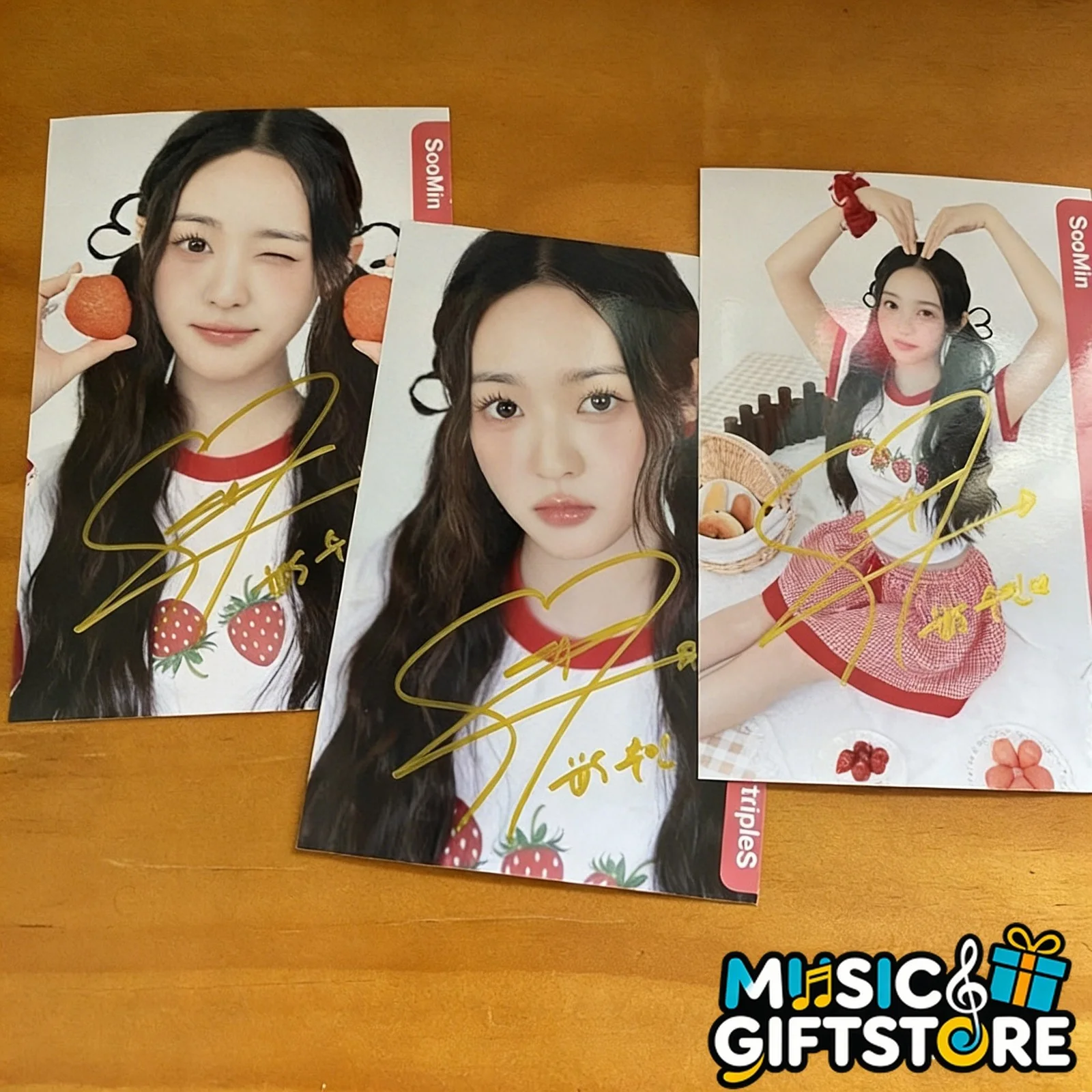 tripleS Soomin Autographed Signed Photo Picture K-POP 4*6 2025B #MUGS, изображение 2