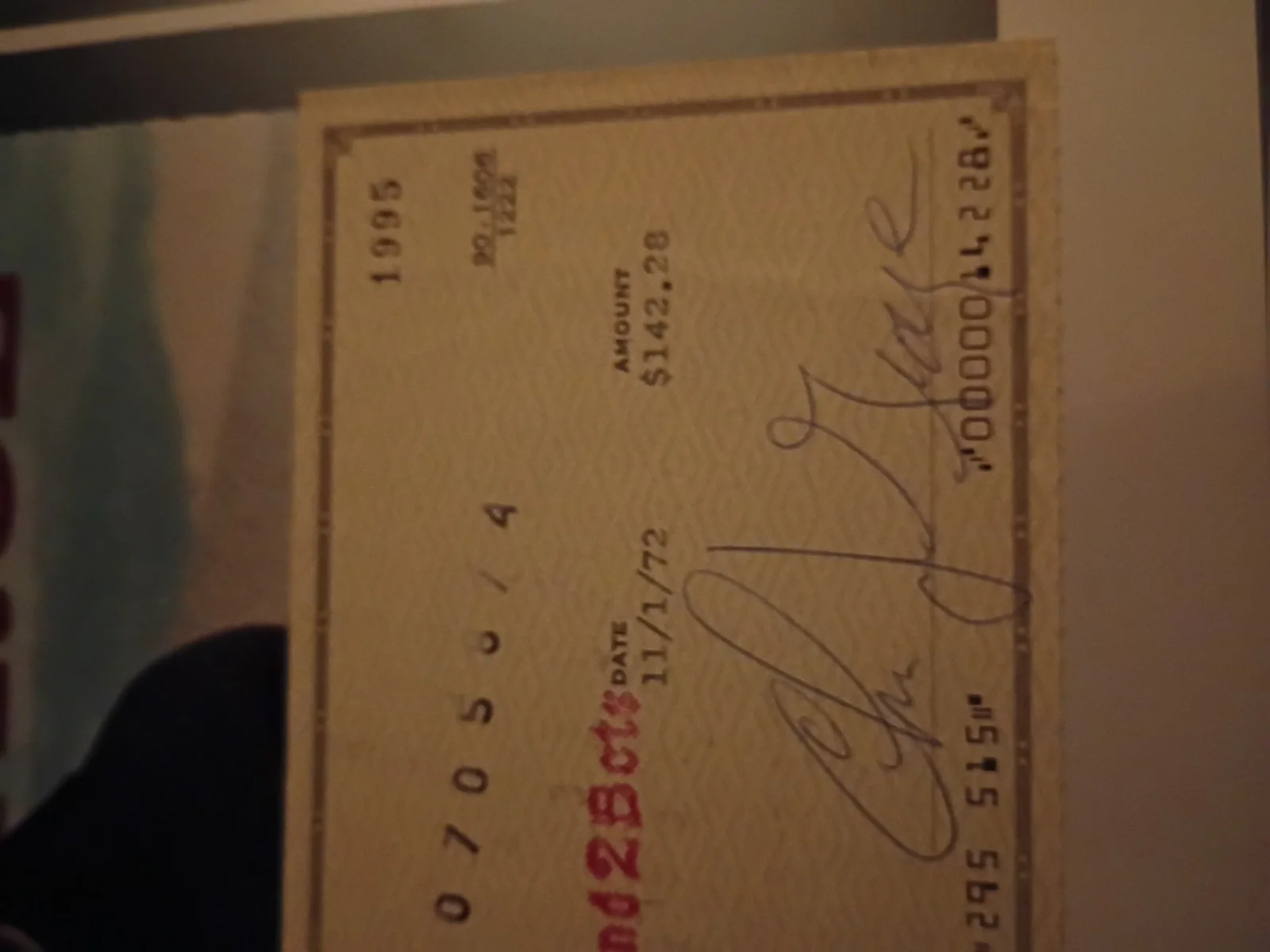 CHRISTOPHER GEORGE — CHRISTOPHER GEORGE (1931-1983) SIGNED BANK CHECK 11-1-72 'RAT PATROL' COA, изображение 3