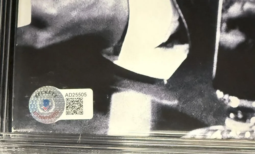 Dave Matthews — Dave Matthews Signed Autograph Before Crowded Streets Vinyl Record AMG Beckett B, image 2
