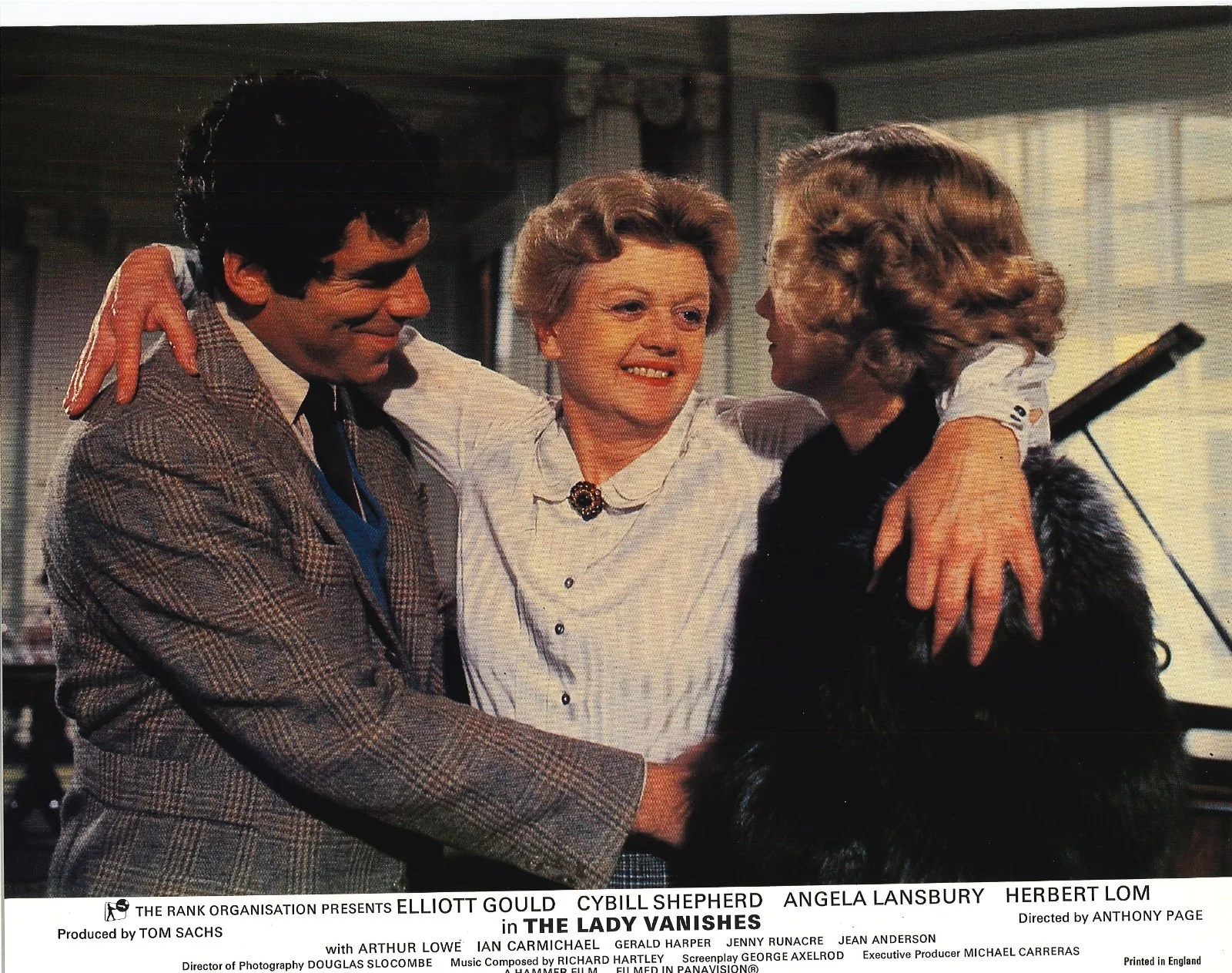 Lady Vanishes 8x ORIGINAL US Lobby Cards Cybill Shepherd Angela Lansbury 1979, изображение 3