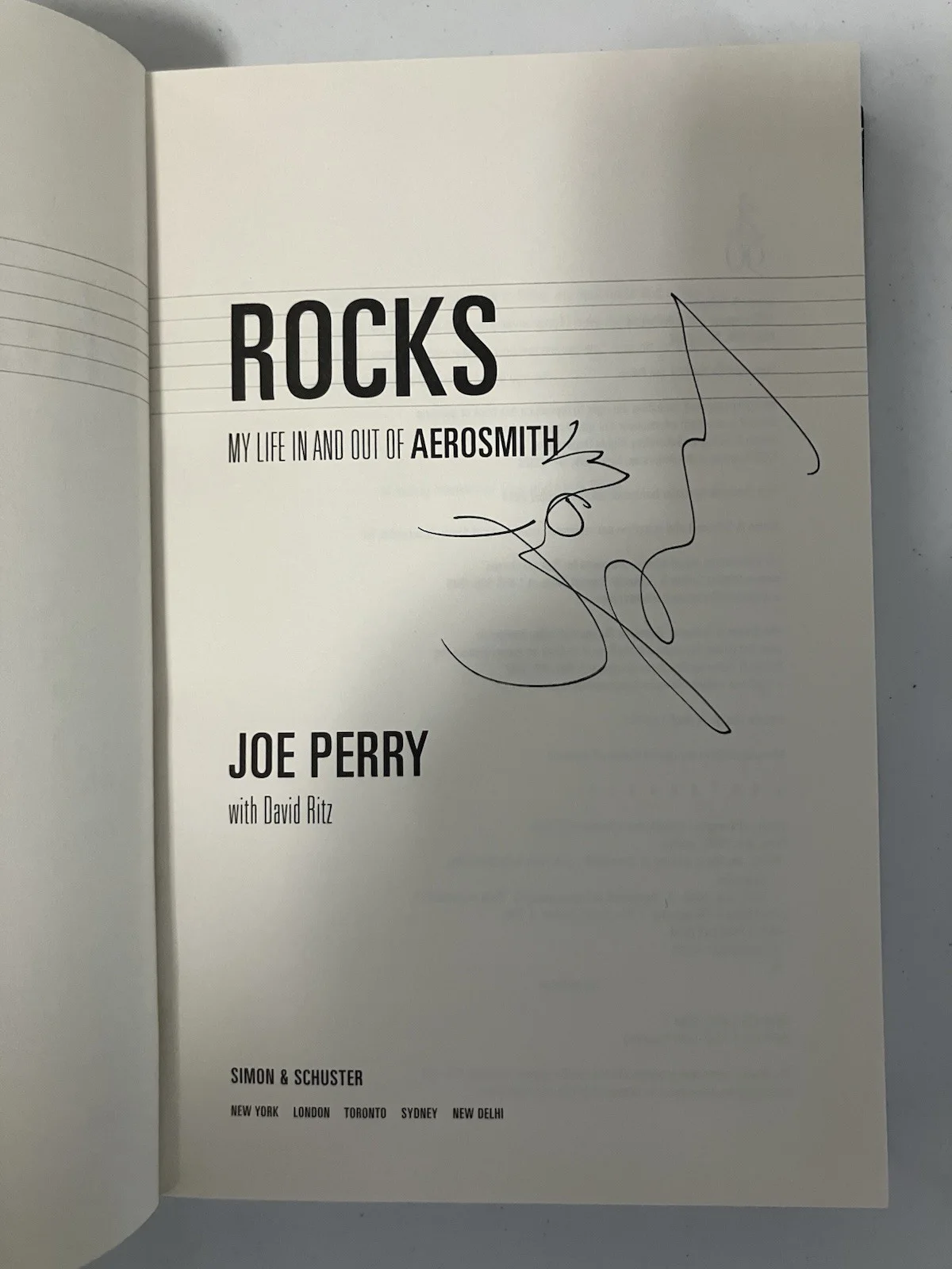 JOE PERRY SIGNED/AUTOGRAPHED ROCKS BOOK WITH COA AEROSMITH, image 2