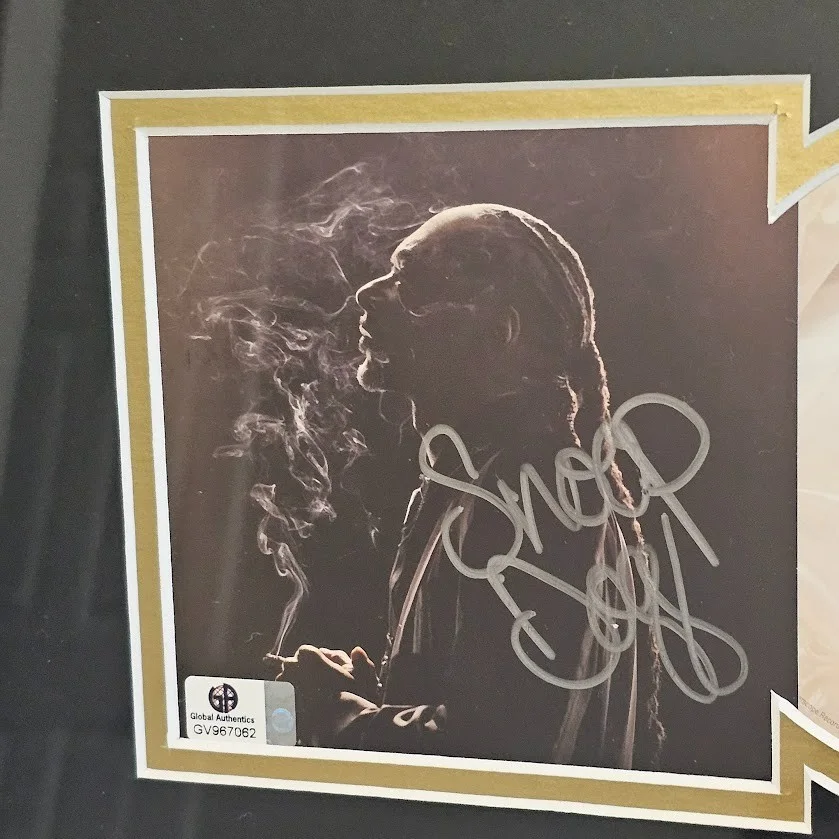 Snoop Dogg Signed Autographed Missionart CD Framed Global Authentics COA, image 2