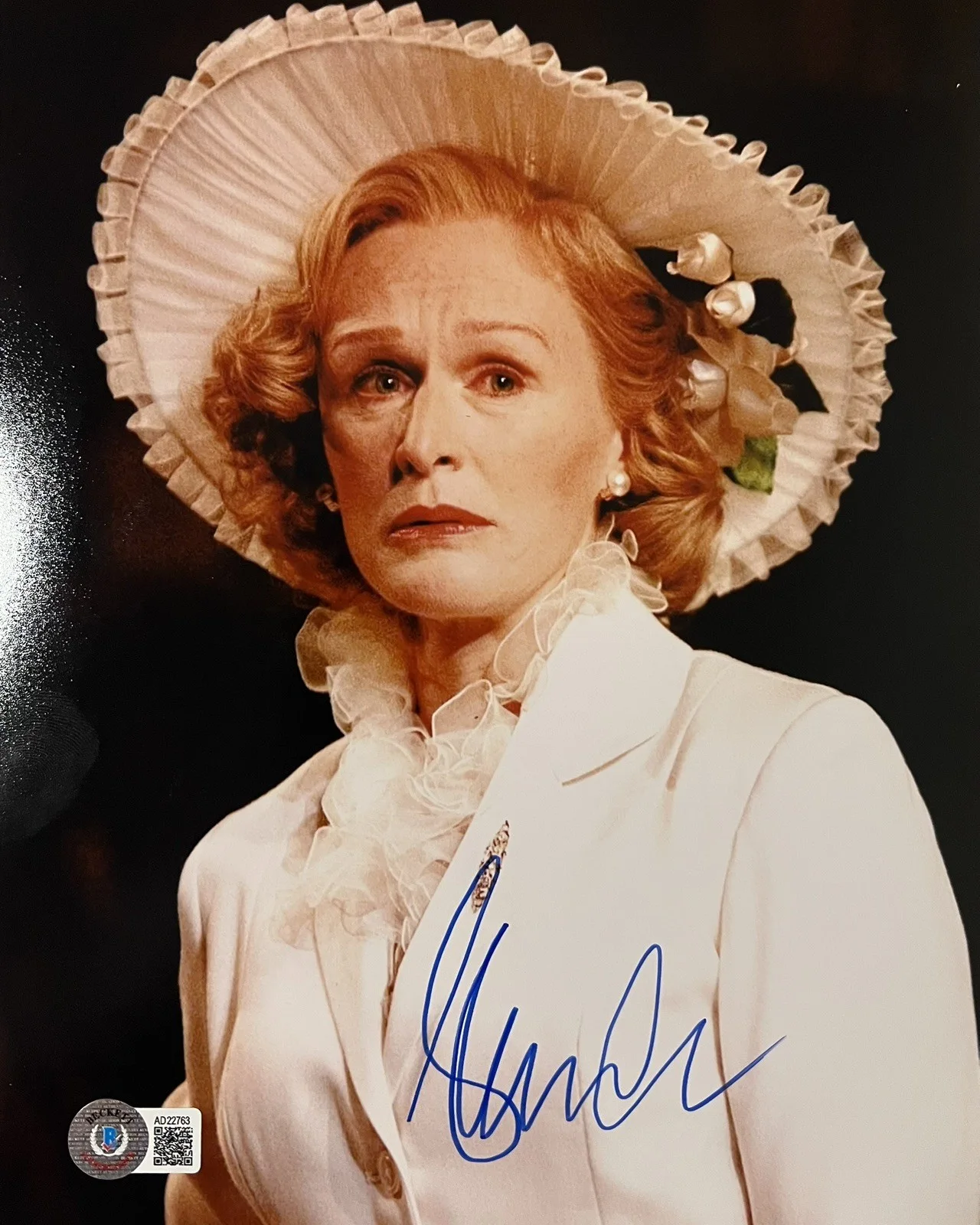 Glenn Close — Glenn Close Signed Photo COA The Natural Robert Redford Fatal Attraction