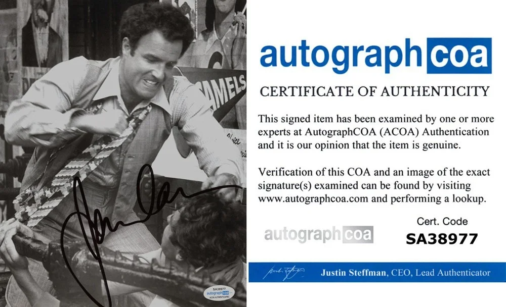 JAMES CAAN — James Caan signed "THE GODFATHER" 8x10 Photo AUTOGRAPH c Sonny Corleone ACOA COA